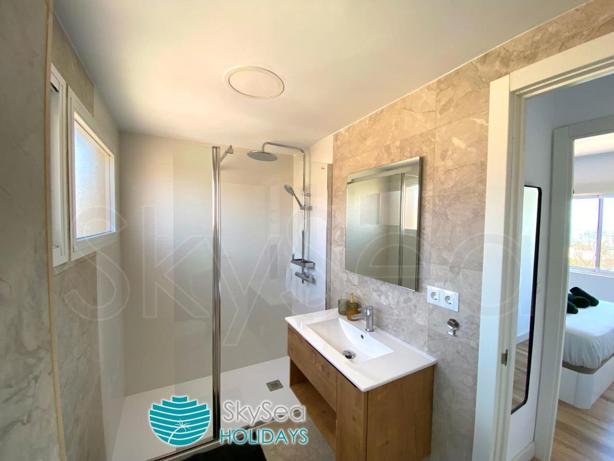 Skyseaholidays Torremolinos Centro Apartment Екстериор снимка