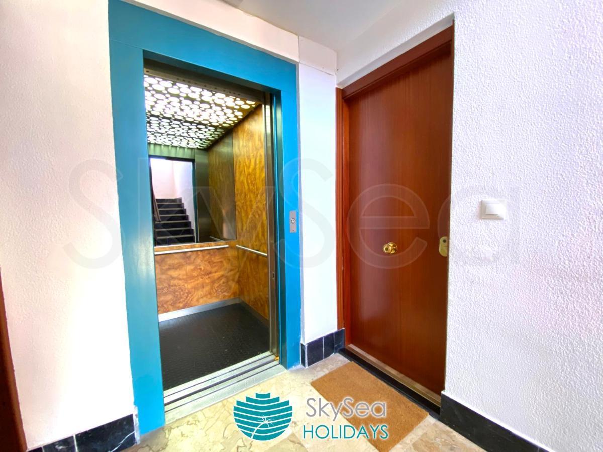 Skyseaholidays Torremolinos Centro Apartment Екстериор снимка